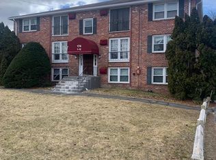174 Tyngsboro Rd APT 15, North Chelmsford, MA 01863