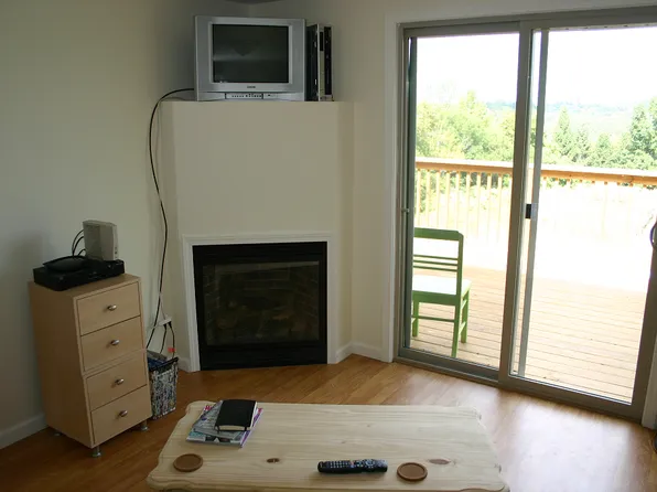 225 Pennsylvania Ave #A, Ithaca, NY 14850