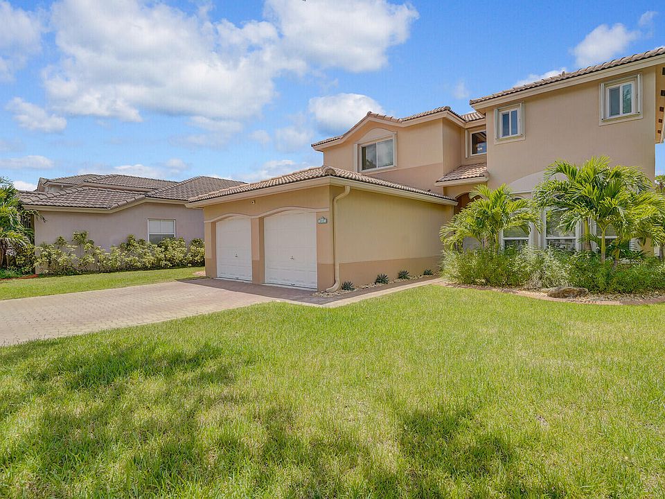 1st image of 317 E Garden Cove Circle