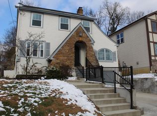 3110 Kinmont St, Cincinnati, OH 45208