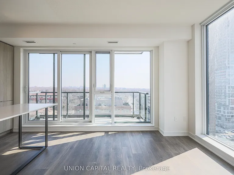 130 River St #902 — Photo 20