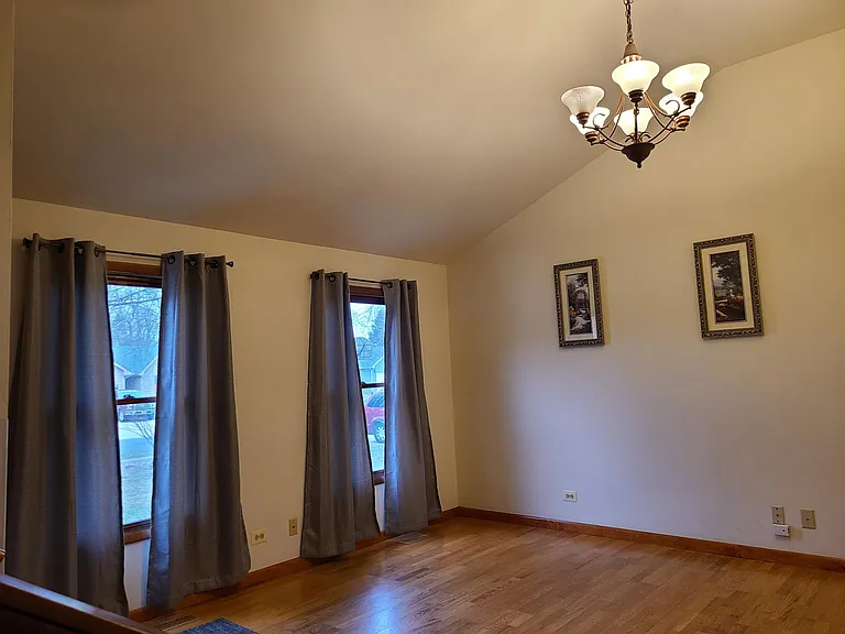 802 Terrace Way — Photo 8