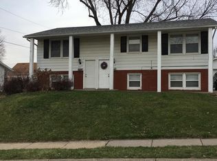 930 Pius Ln UNIT 932, Bettendorf, IA 52722