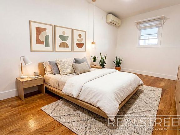 4th image of 9002 Queens Blvd APT 303
