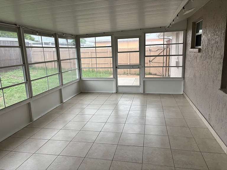 5629 Saren Dr — Photo 19