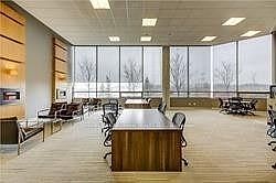 4th image of 233 S Park Rd #1005