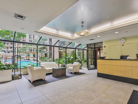 5th image of 555 Laurel Ave APT 415