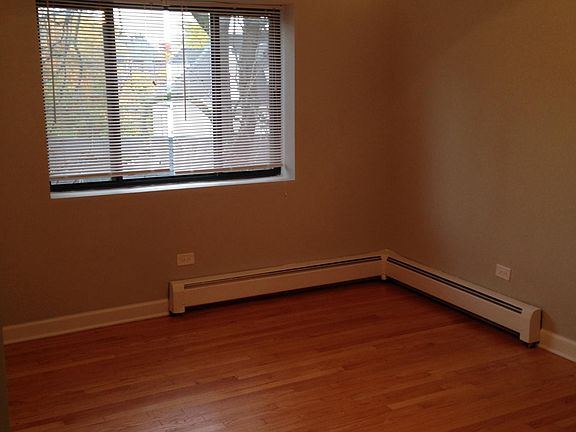 5th image of 567 W Stratford Pl APT 405