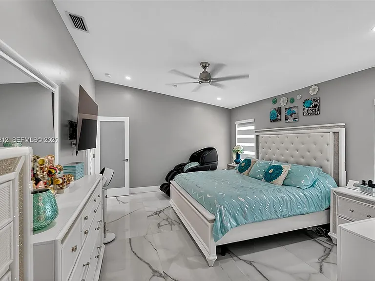 15167 SW 172nd Ter — Photo 35