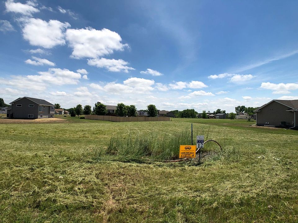 1st image of 1039 Hidden Ln