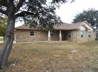 404 5th St, Burnet, TX 78611