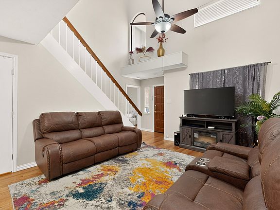 5th image of 513 Ranch Trl APT 123