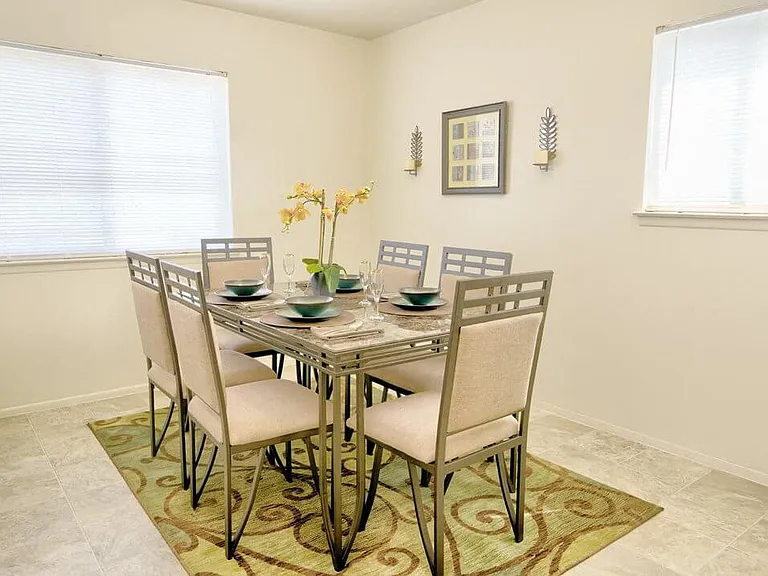 Share Meals With Friends and Family