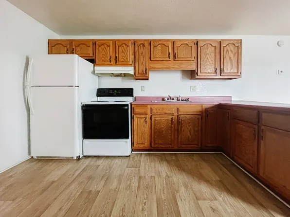 114 E 8th St, 114 E 8th St APT 3, Muncie, IN 47302