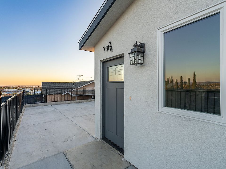 1st image of 731 3/4 N Bonnie Beach Pl