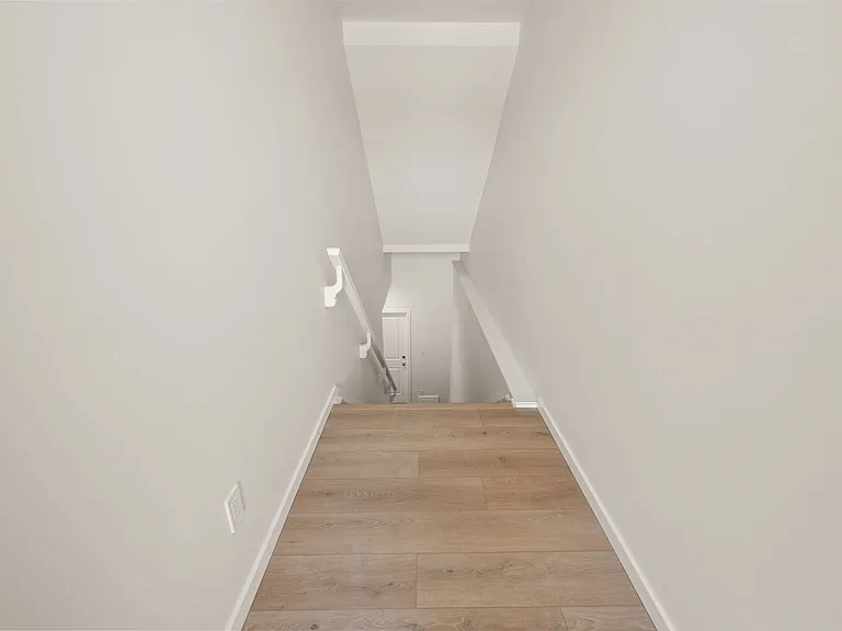 527 Black Stone Blvd — Photo 13