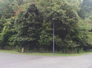 Saint Andrews Dr, Youngstown, OH 44505