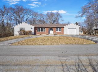 239 Thames St, New London, CT 06320