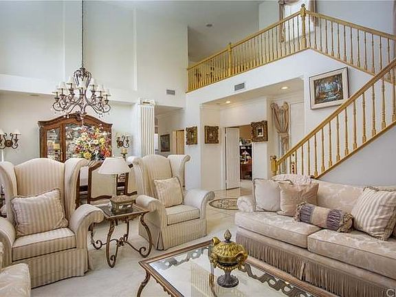 3rd image of 820 Allegre Dr