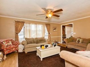 33 James St, Lawrence, MA 01843