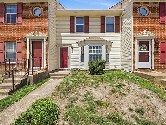 3rd image of 28 N Gawain Way