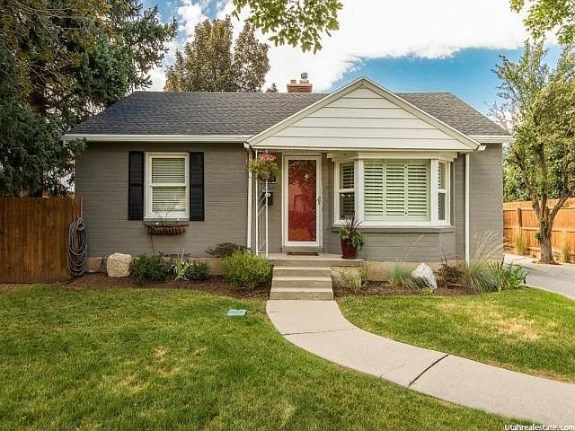 1st image of 3254 E Kenton Dr
