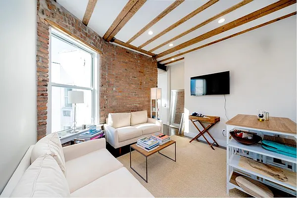 Rented by Douglas Elliman | media 10