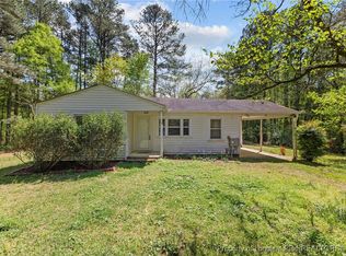69 Parrish Ln, Sanford, NC 27330