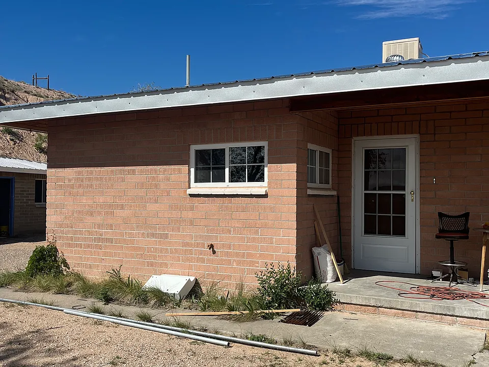 5 Tres Familias Ln