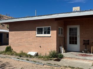 5 Tres Familias Ln, Espanola, NM 87532