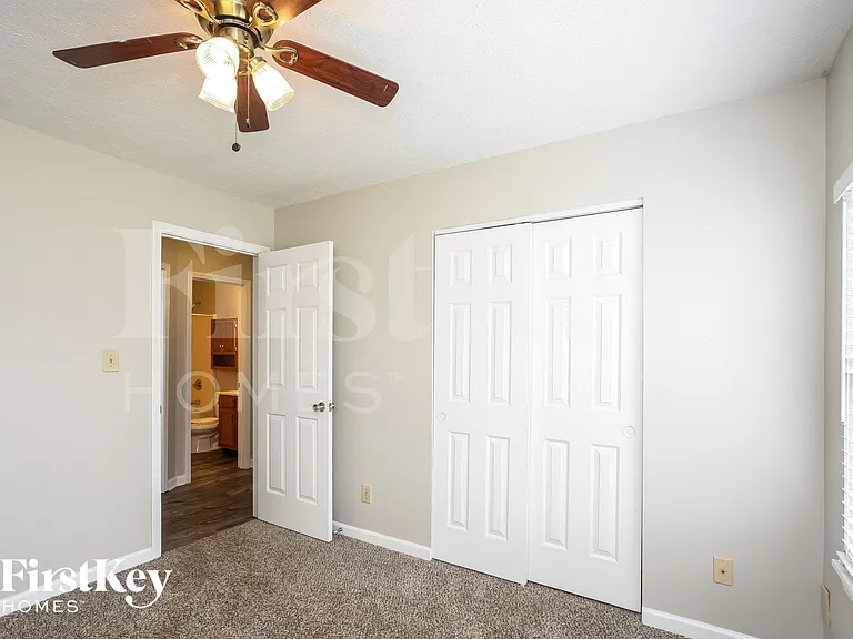 221 Westridge Blvd — Photo 12