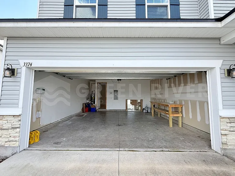 3374 Traceland Oak Ln — Photo 2