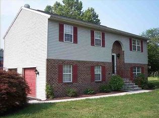 1 Stillwater Cir, Dillsburg, PA 17019
