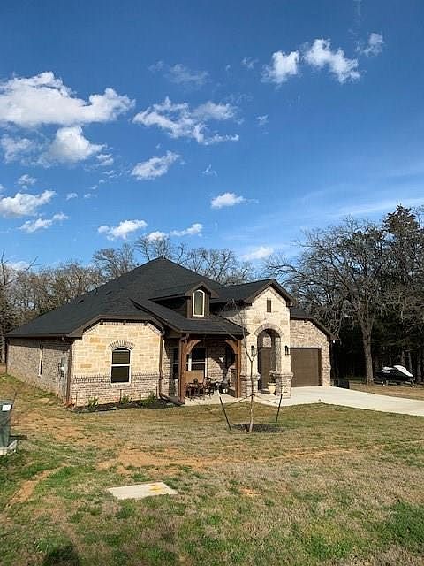 1st image of 125 Comanche Dr
