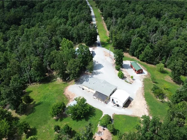 64899 E 225th Rd, Wyandotte, OK 74370