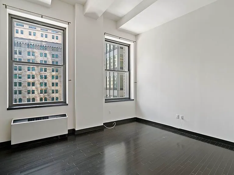 20 Pine St #613 — Photo 10