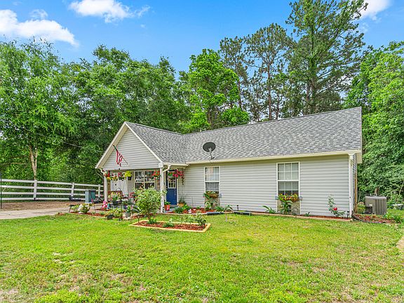 2nd image of 2880 Aplin Rd