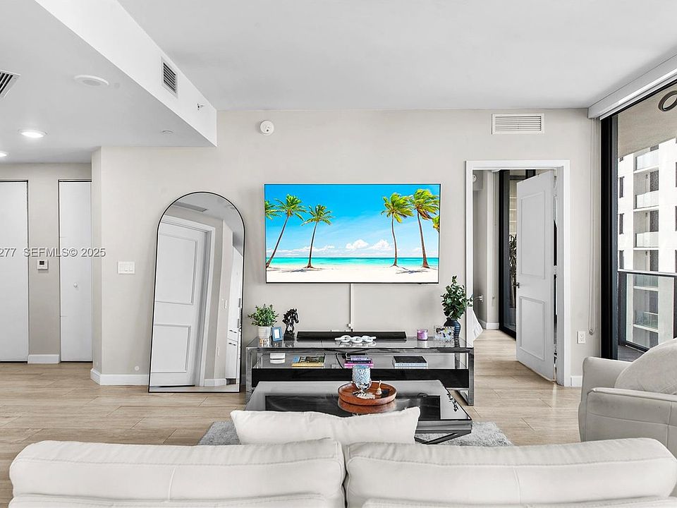 1st image of 55 SW 9th St APT 3601