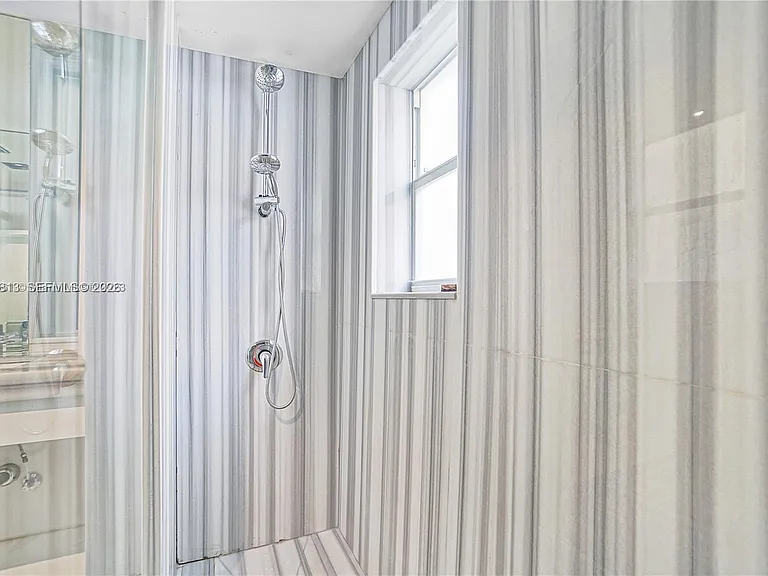 1358 Pennsylvania Ave #107 — Photo 6