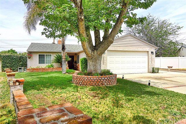 1st image of 8119 Faust Ave