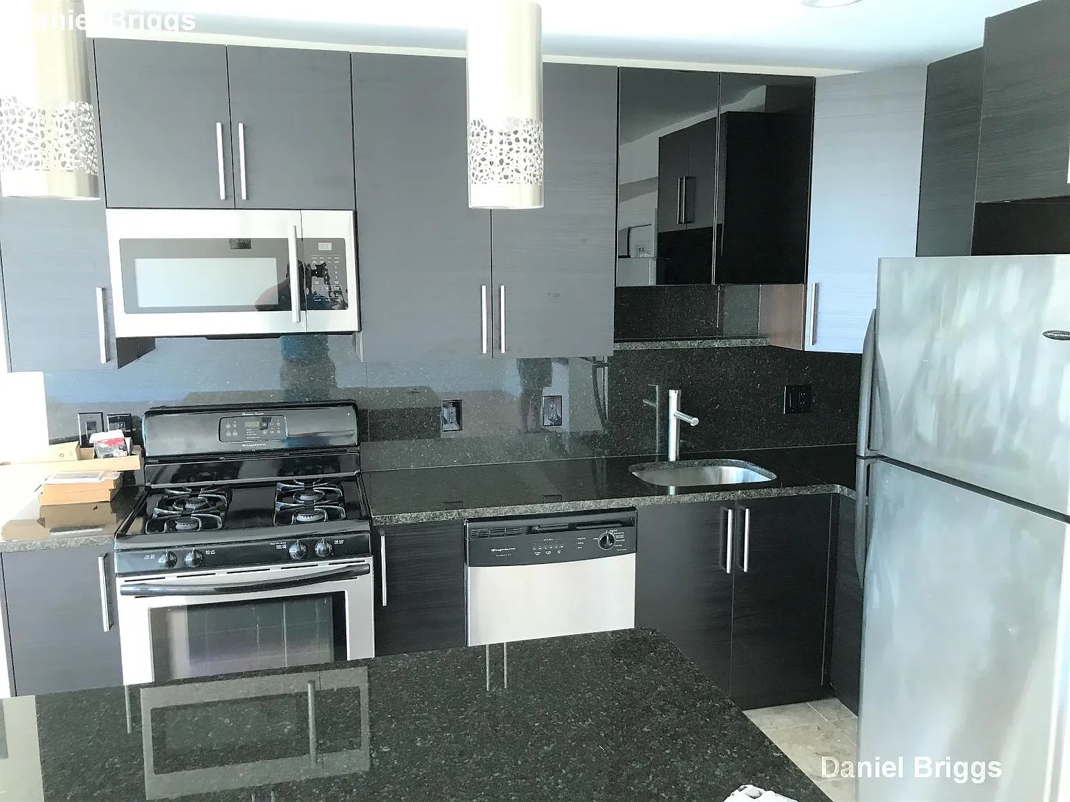 4 bed, $7,100 — Photo 3
