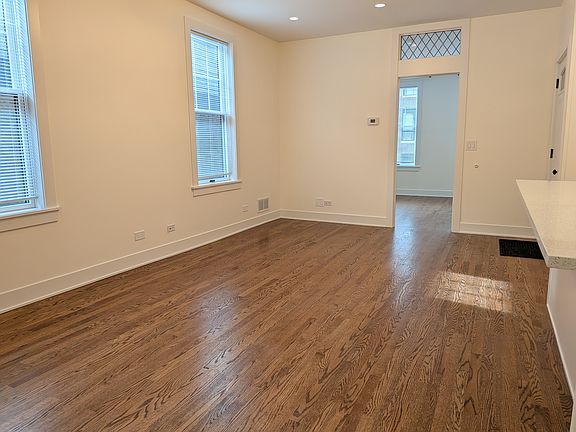 3rd image of 1231 N Bosworth Ave APT 2f