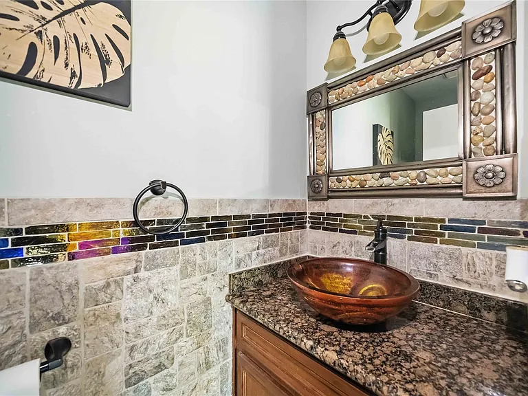 7330 Maple Walk Dr — Photo 14