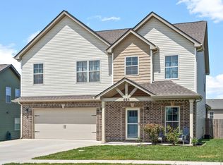 680 Elm St, Clarksville, TN 37040