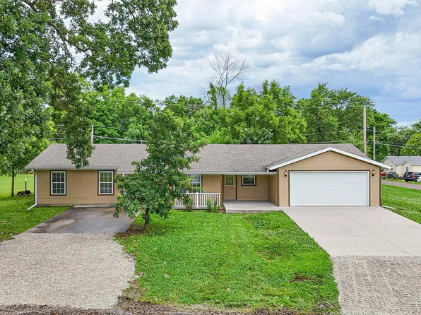 647 E 19th St, Sedalia, MO 65301