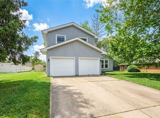 20 Clearview Dr, Springboro, OH 45066