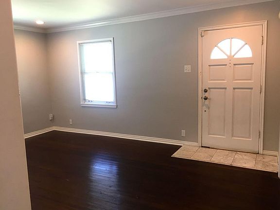 Front room and entry