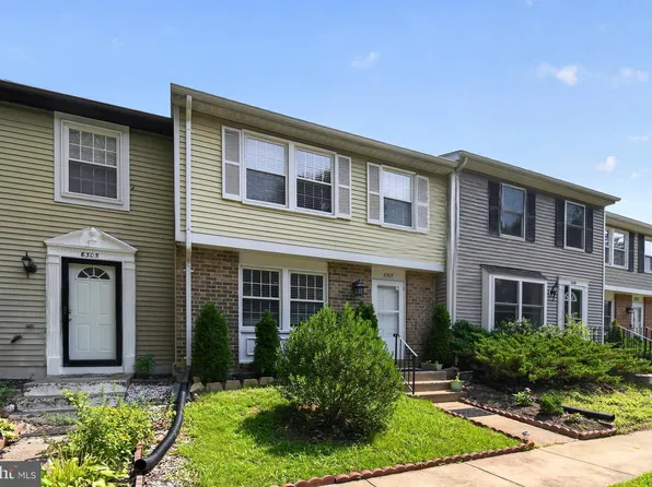 8307 Pondside Ter, Alexandria, VA 22309