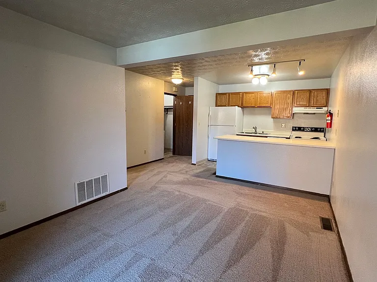 10250 Jamestown Dr #B6 — Photo 5