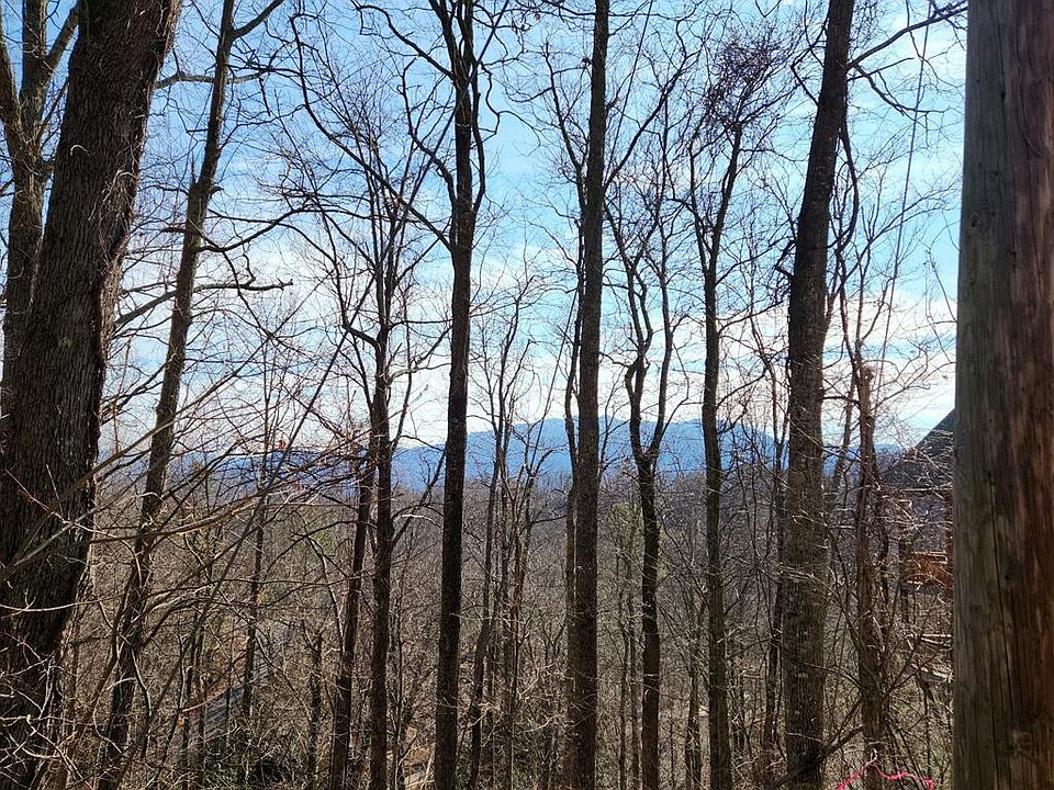 1st image of 26 Upper Alpine Way